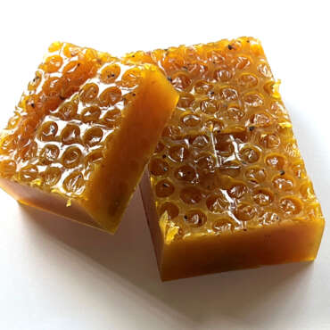The Natural Soaps - 100% Organic Honey Soap